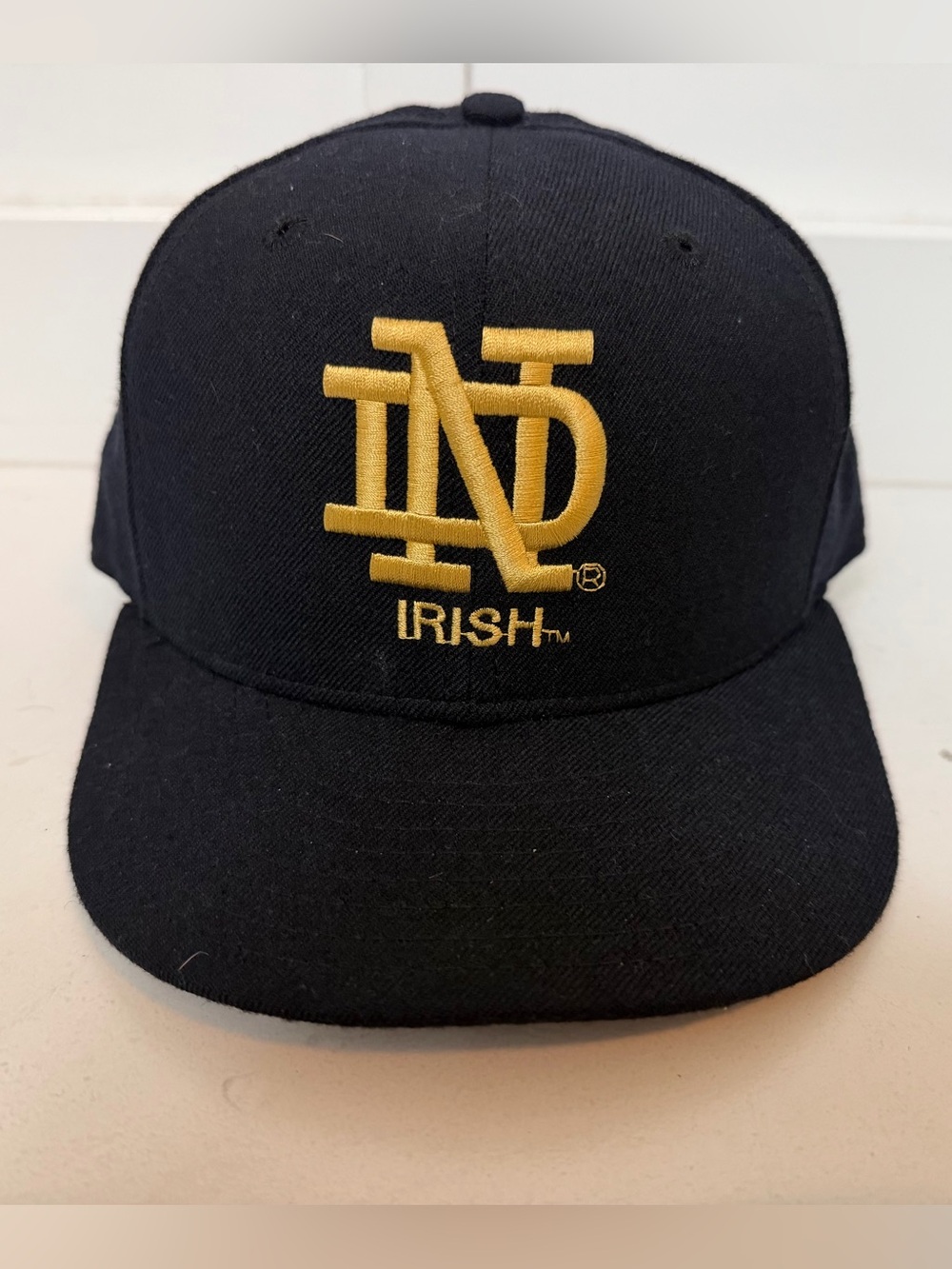VINTAGE Notre Dame New Era 5950 Pro Model 90s Fighting Irish USA Made Fitted Hat